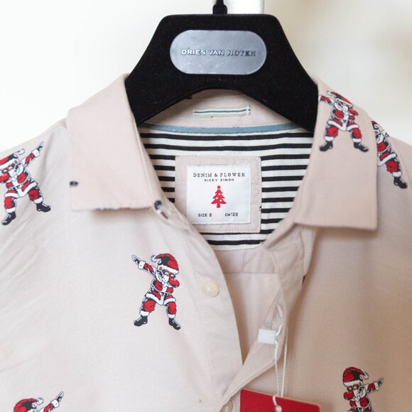 Denim & Flower Ricky Singh Santa Print Shirt Boy size 8 - Picture 2 of 4